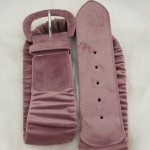 NWT Steve Madden Blush Velvet Belt sz M/L